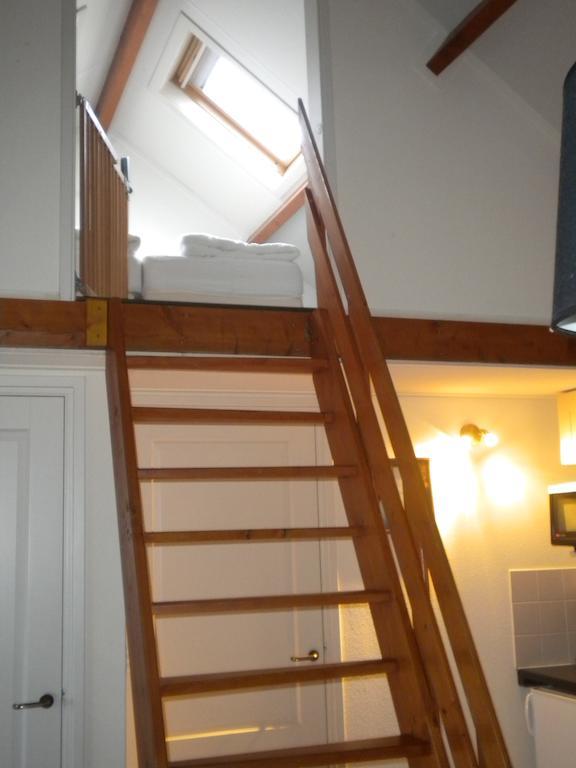 Koetsementen Appartementen Met Strandcabine Domburg Habitación foto